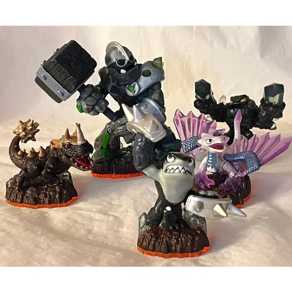 Skylanders Giant -Earth Element - Lot of 5- Activation 2012